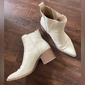 Steve Madden leather boots